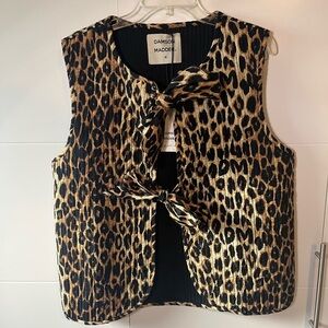 NWT Damson Madder Tilly Gilet in Leopard Print